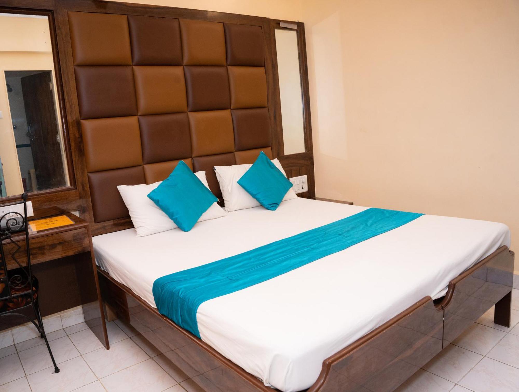 Saigal Guest House مومباي المظهر الخارجي الصورة
